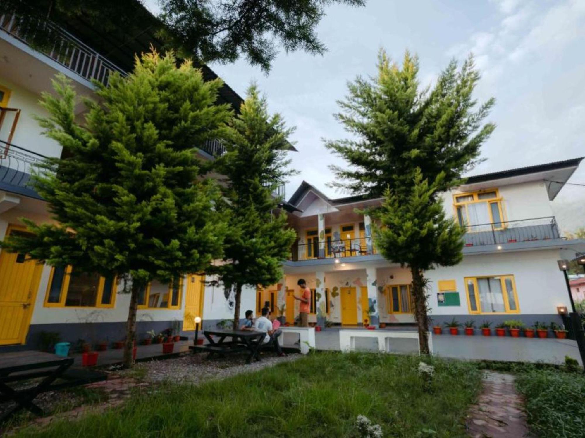 The Hosteller Bir Εξωτερικό φωτογραφία