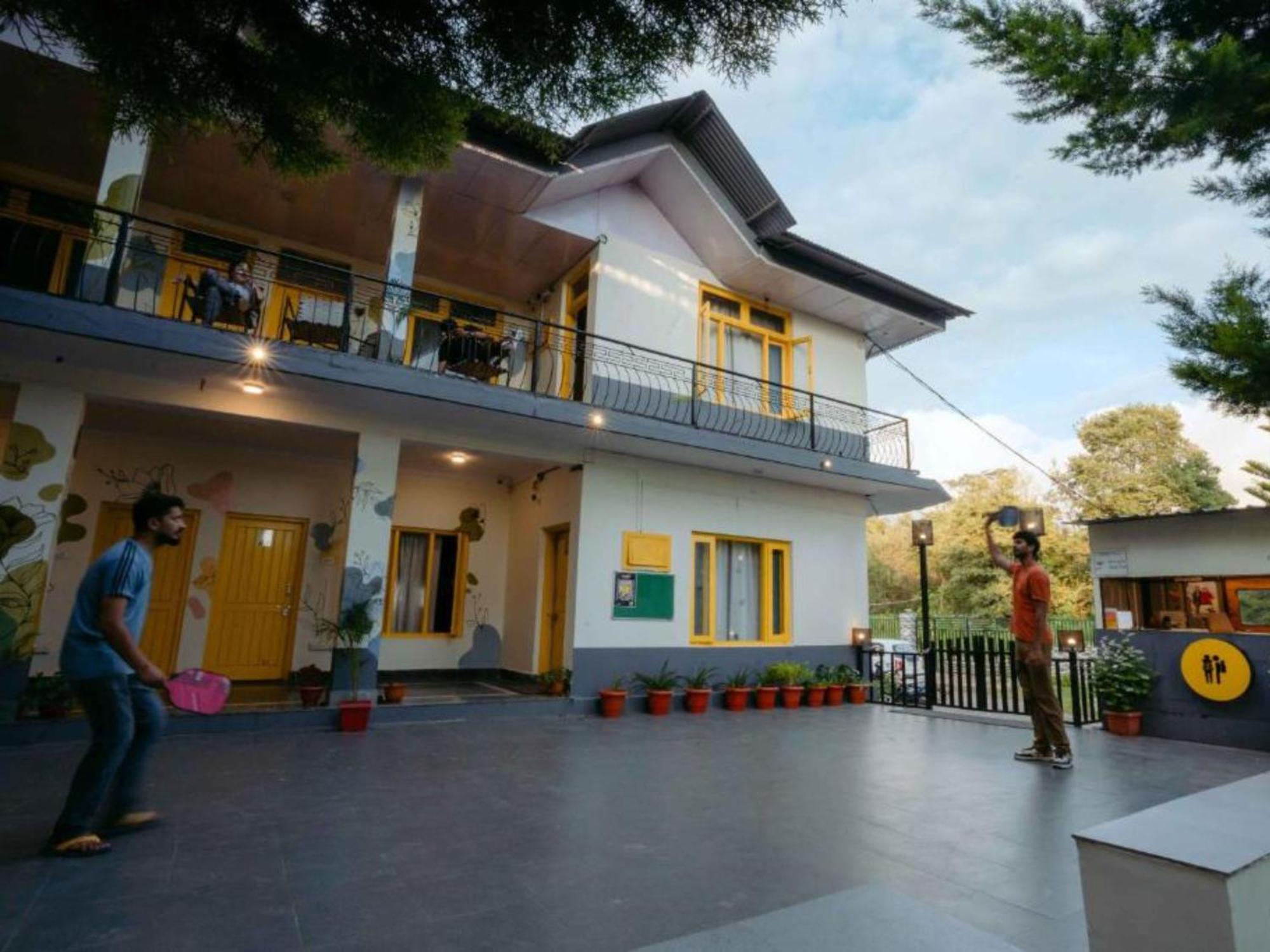 The Hosteller Bir Εξωτερικό φωτογραφία